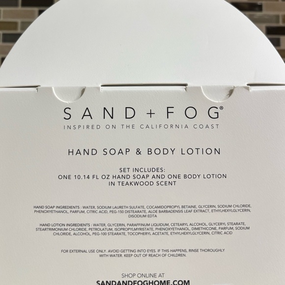 Sand + Fog Teakwood Soap & Lotion Set - NIB - Picture 2 of 2